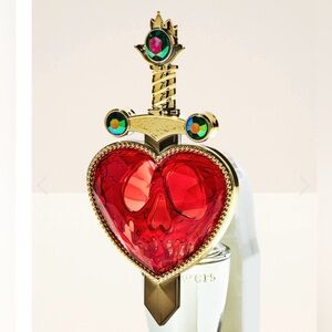 Bath Body Works Disney Villains "Evil Queen Hearts" Wallflower Unit NEW